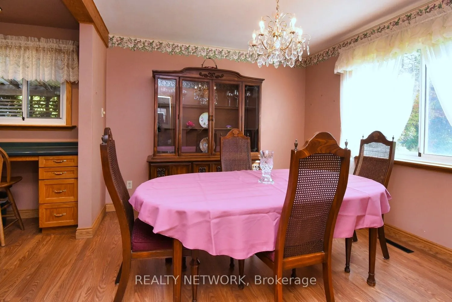 18 Pleasant Avenue