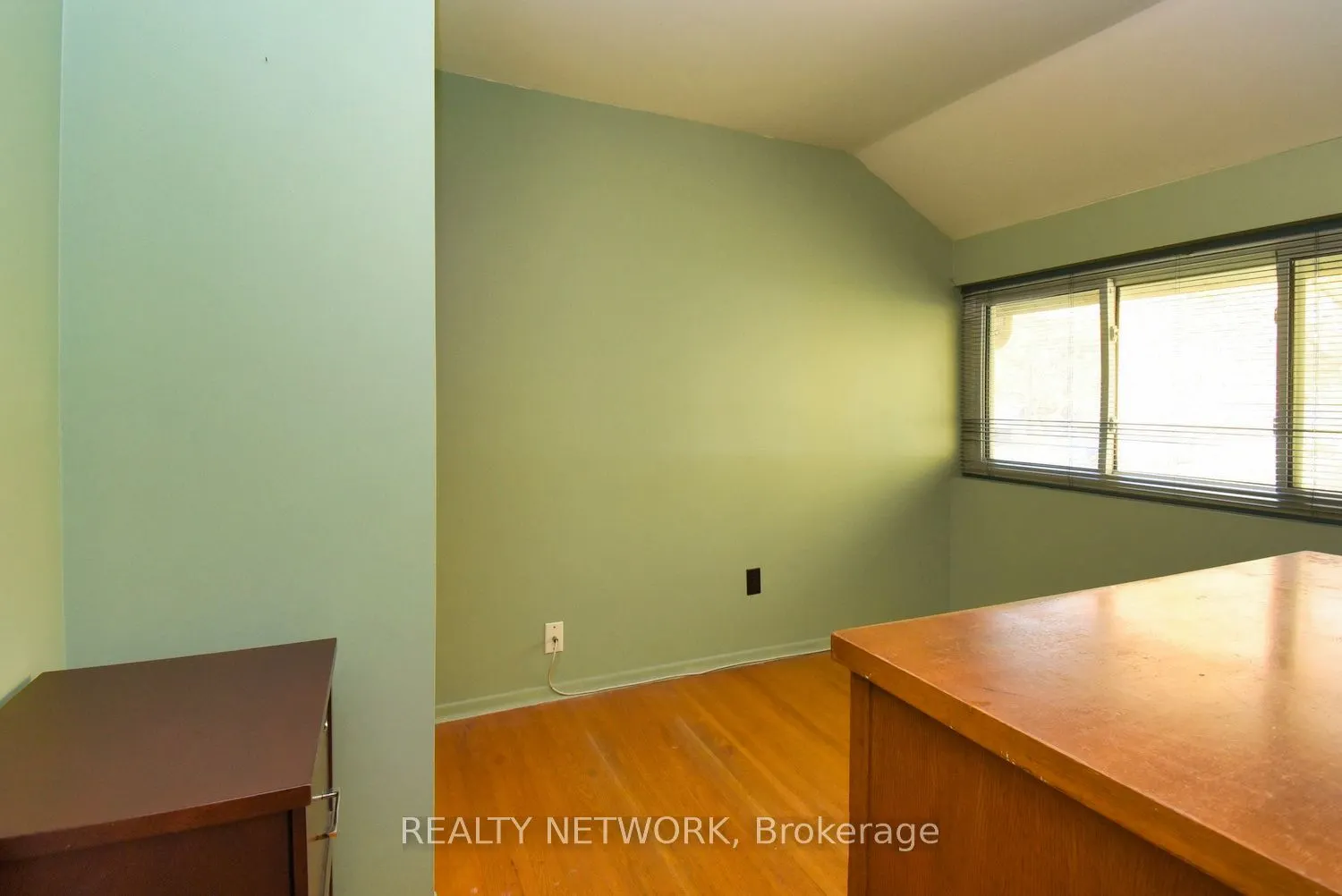 18 Pleasant Avenue