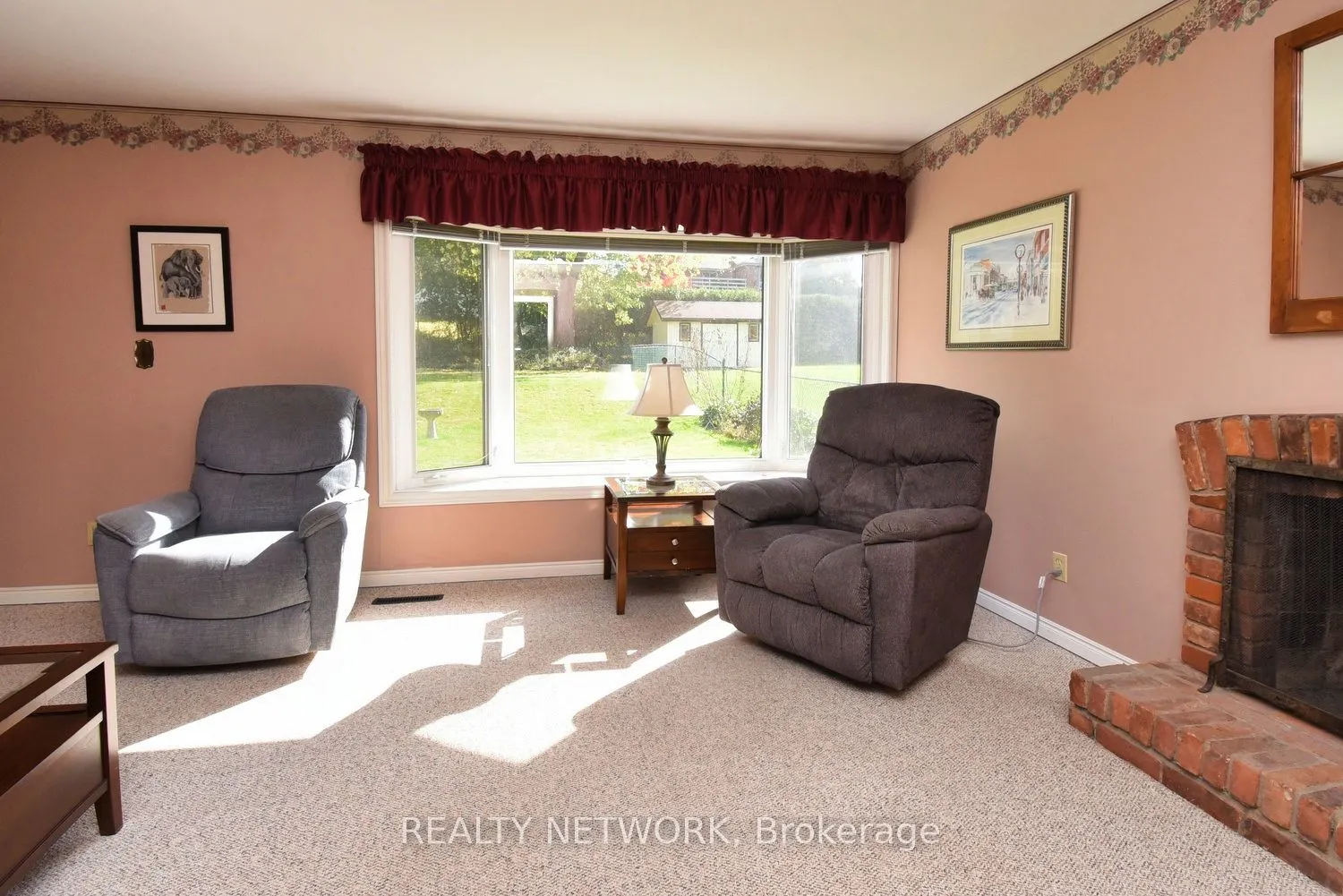 18 Pleasant Avenue