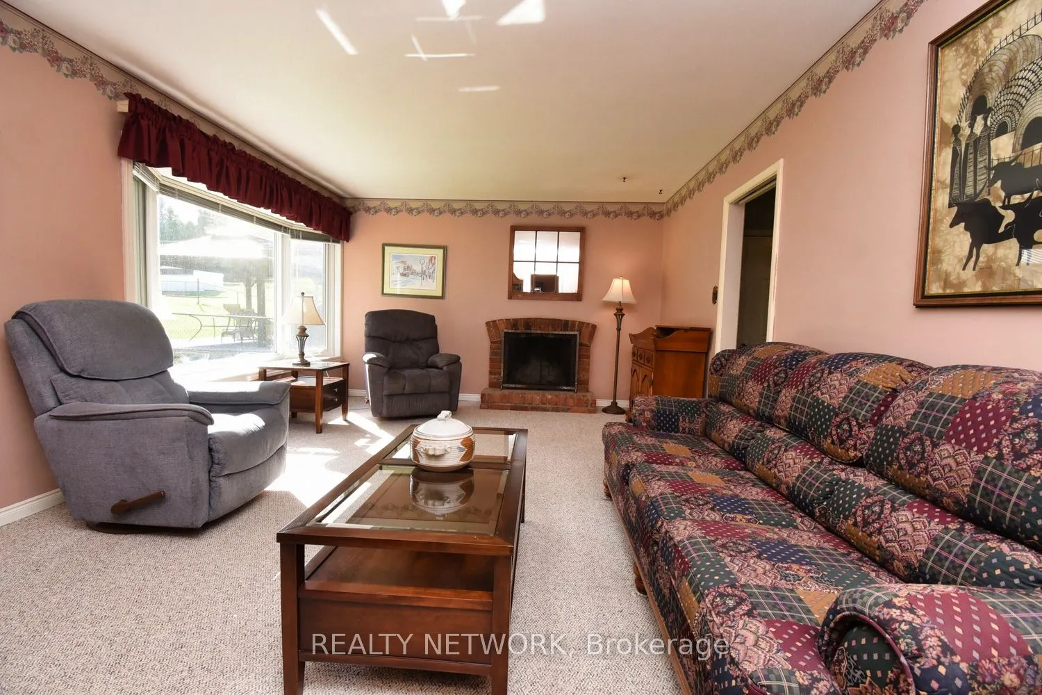 18 Pleasant Avenue
