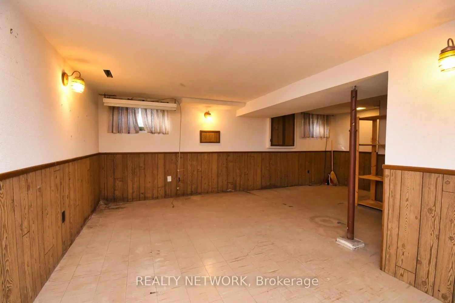 18 Pleasant Avenue