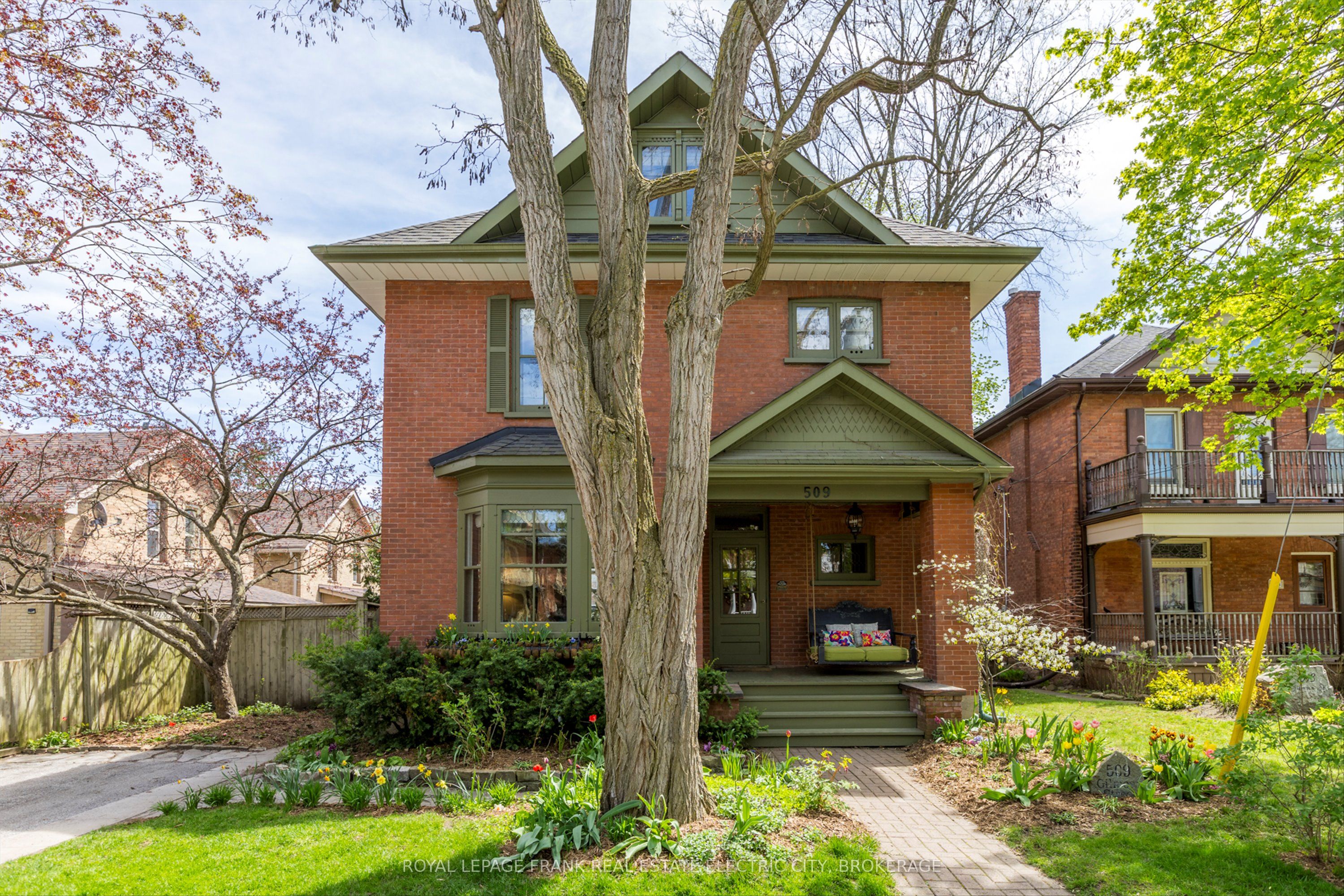 509 Gilmour Street