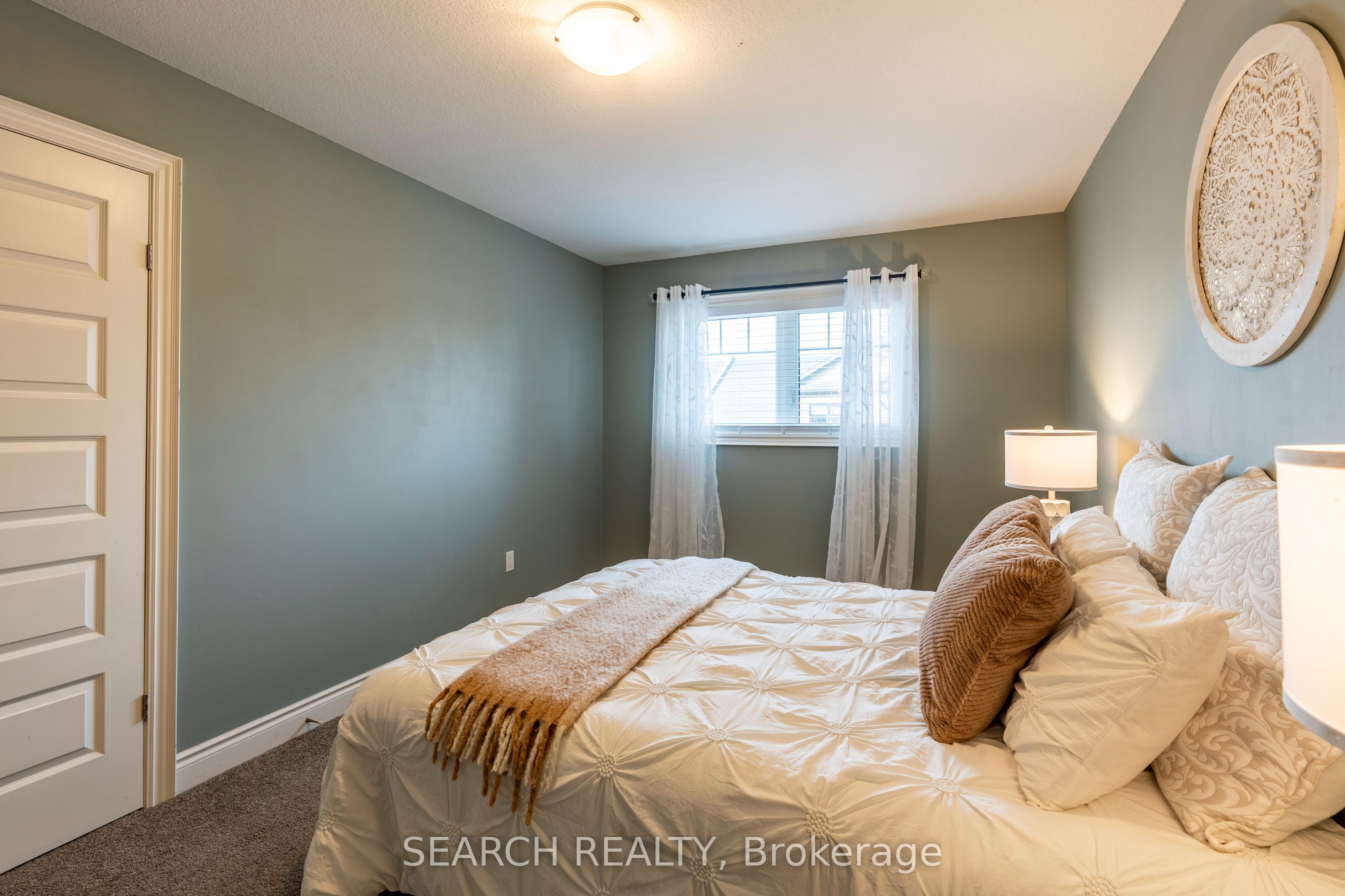 35 Chatfield Street #10