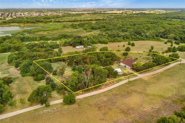 6825 Chiesa Road, Rowlett