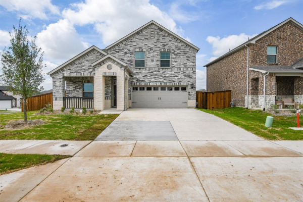 5652 Santa Elena Court, Fort Worth