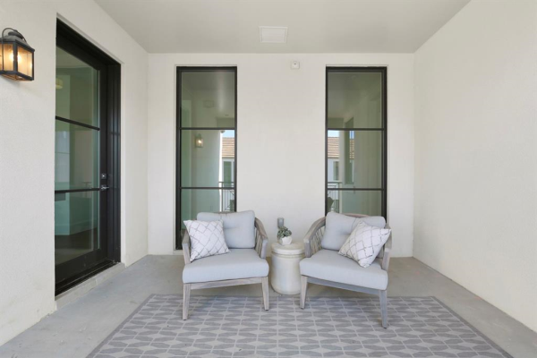 5270 Town and Country Boulevard, Frisco