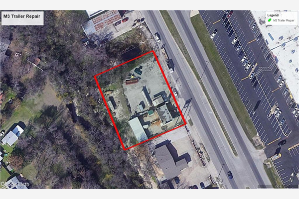 2611 Jacksboro Highway, River Oaks