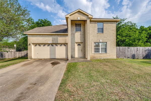 1316 Greenleaf Court, Cedar Hill