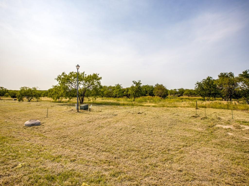 Listing 20054600 - Large Photo # 1