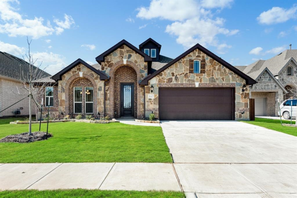 3117 Golden Sunset Court, Mesquite