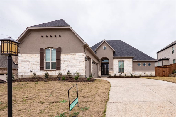 1376 Huffines Boulevard, Wylie