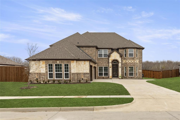 905 Gold Finch Lane, Forney