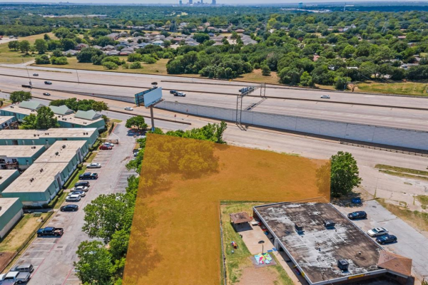 1809 E Loop 820, Fort Worth