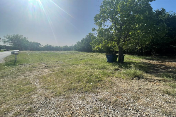 500 Rock Hill Road, Aubrey