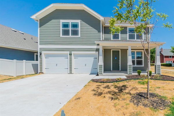 1704 Langham Road, Aubrey