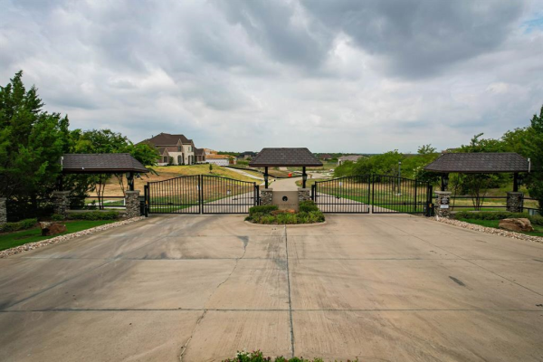 3248 Koscher Drive, Grand Prairie