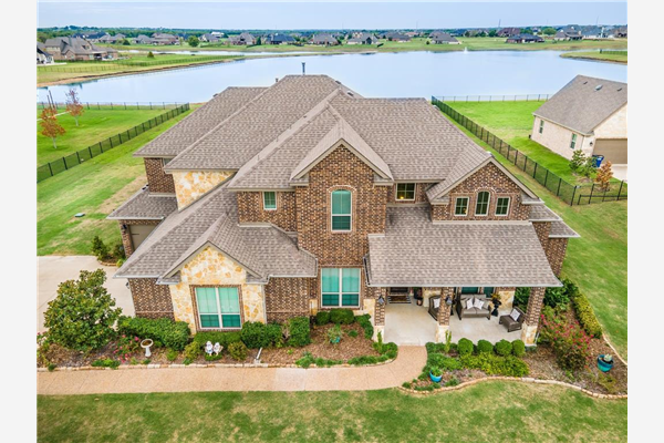 2135 Hodges Lake Drive, Rockwall