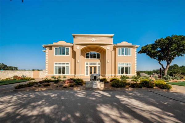 5109 Landover Hills Lane, Arlington