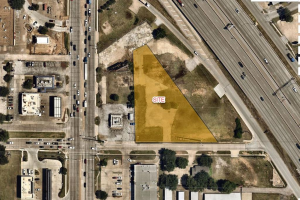 1191 S Stemmons Freeway, Lewisville