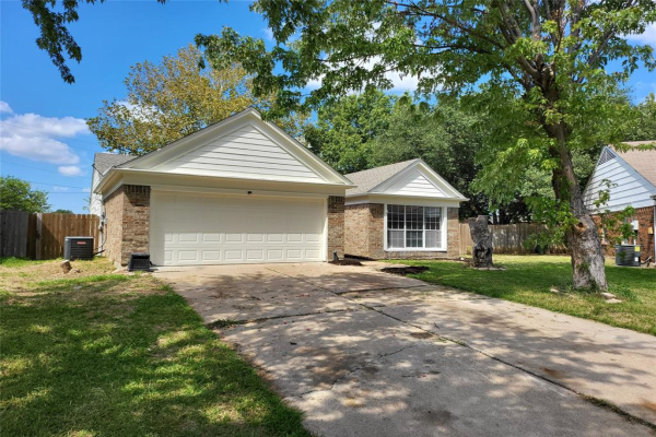1019 Danforth Court, Arlington