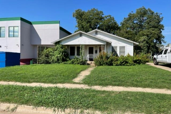 233 Blandin Street, Fort Worth