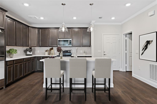 651 N Watters Road, Allen