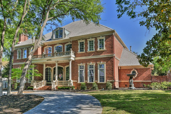 6805 Laurel Valley Drive, Fort Worth