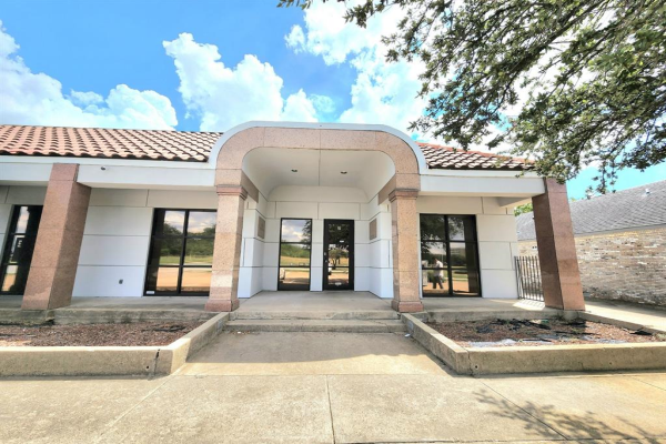 643 S great SW pkwy, Grand Prairie