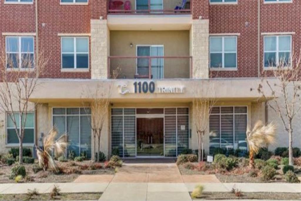 1100 W Trinity Mills Road, Carrollton