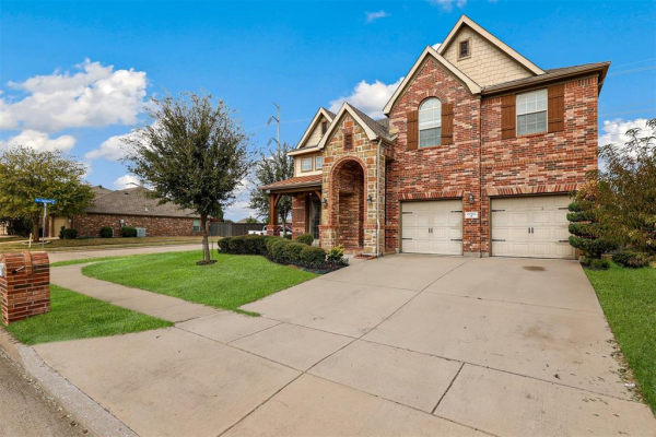 2705 Wrangler Lane, Sachse