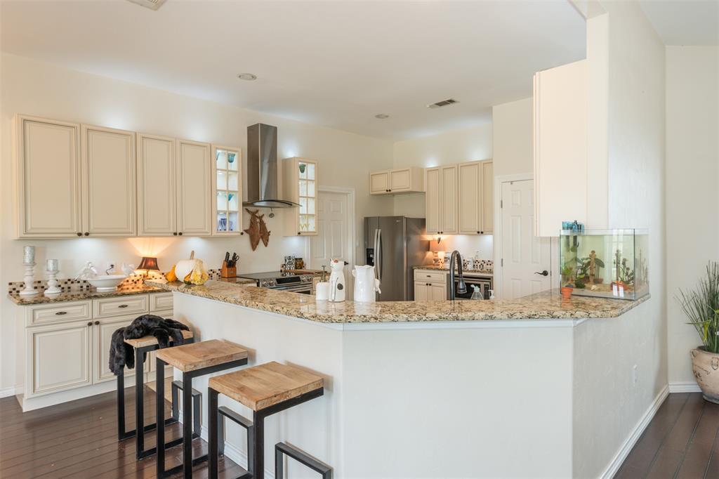 Listing 20202706 - Large Photo # 10