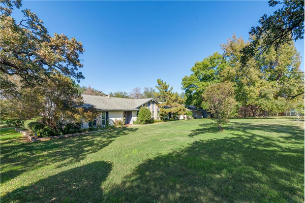 4016 Jackson Road, Colleyville