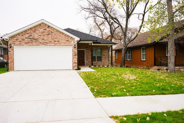 505 W Hull Street, Denison