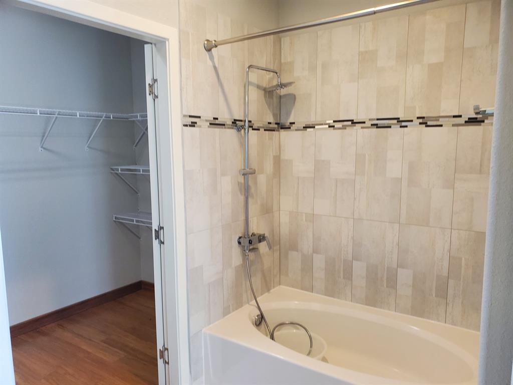 Listing 20223087 - Large Photo # 13
