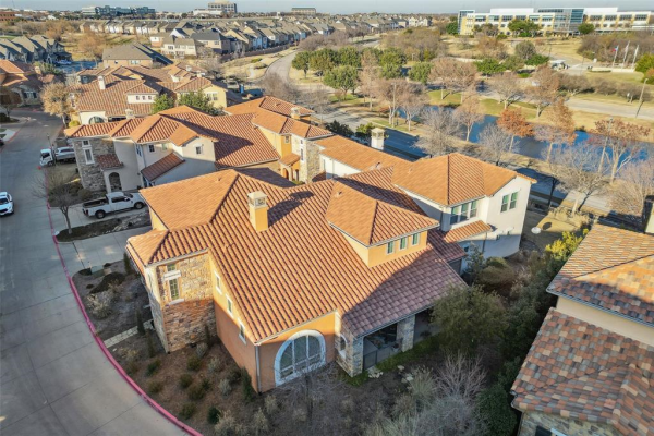 546 Via Amalfi, Irving