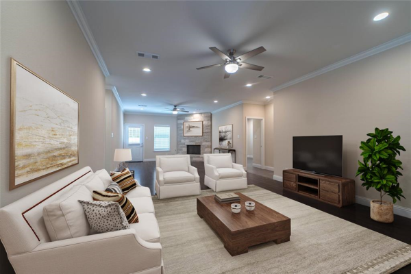 899 E Jefferson Street, Van Alstyne