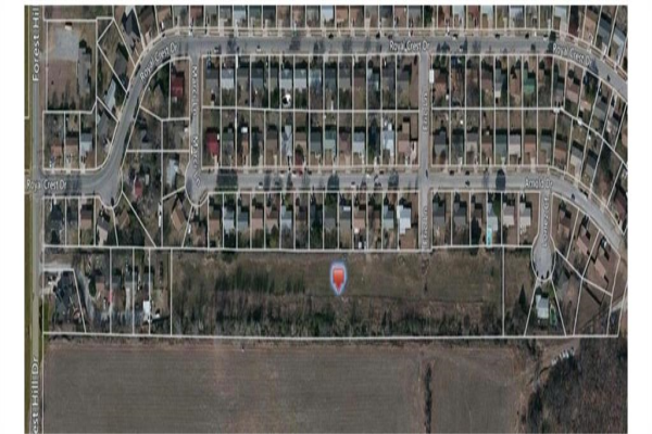 7905 Forest Hill Drive, Fort Worth