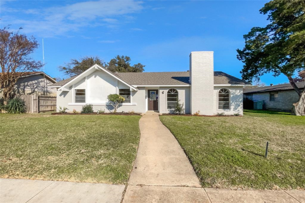 1319 Cherry Hill Lane, Lewisville