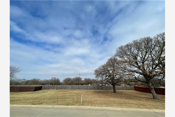 5404 Moorewood Drive, Arlington