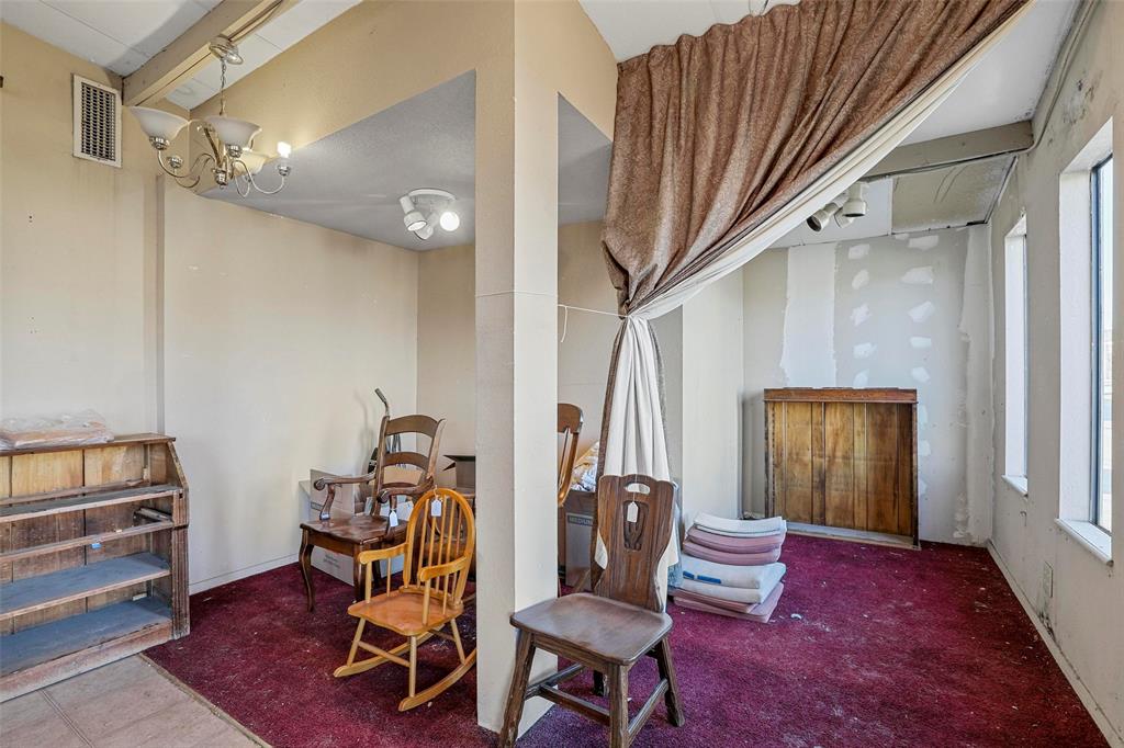 Listing 20234547 - Large Photo # 13