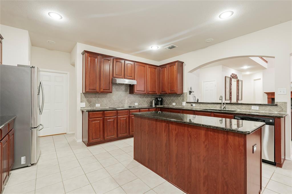 Listing 20239612 - Large Photo # 11