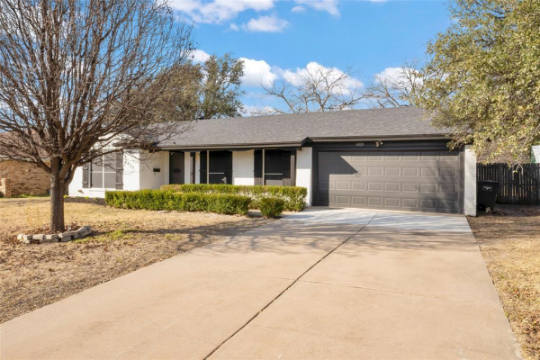 6020 Woodway Drive, Fort Worth