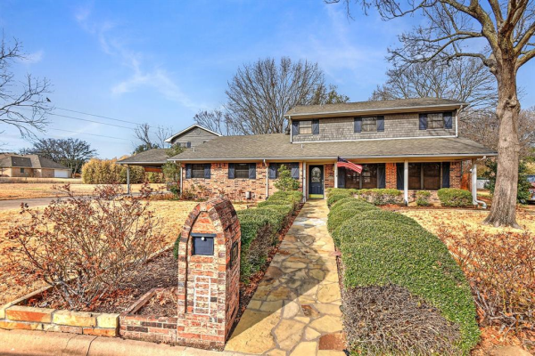 1701 Skyline Drive, Sherman