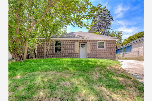 2408 S Jones Street, Fort Worth