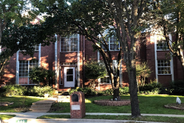 500 Cedar Elm Court, Irving