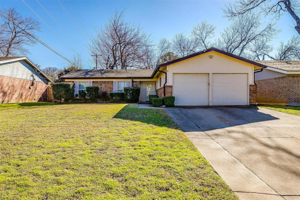 3012 Lynnwood Drive, Arlington