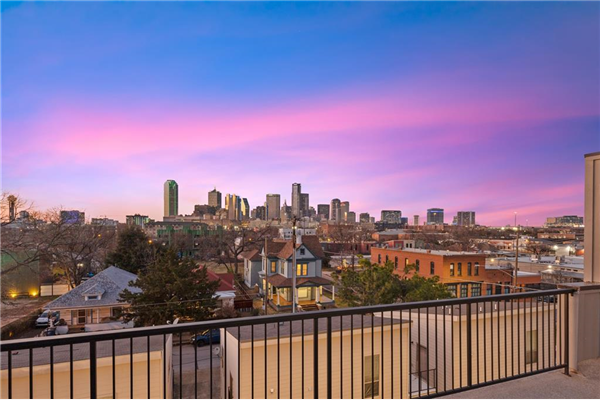1805 Browder Street, Dallas