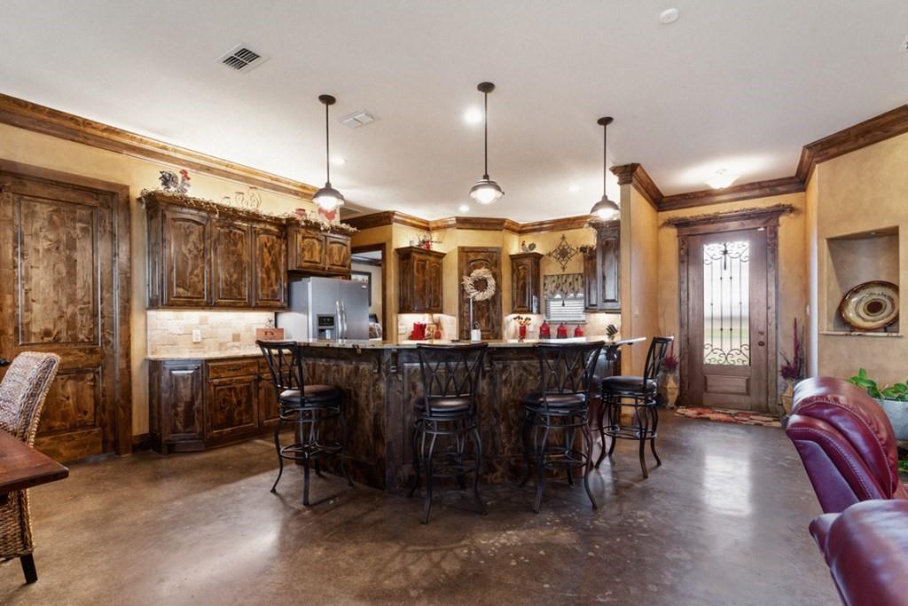 Listing 20246847 - Large Photo # 12