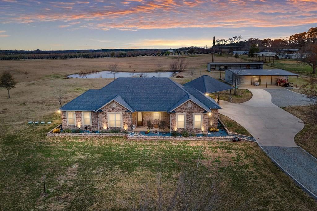 Listing 20246847 - Large Photo # 3