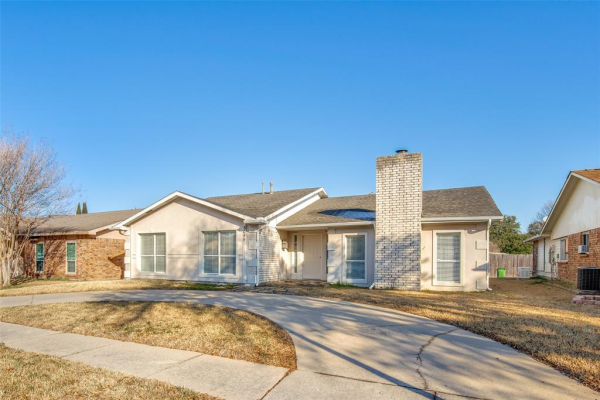 5049 Stanley Drive, The Colony